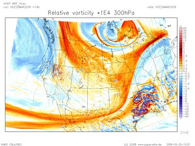 thumbs/VORT300_west_090325_06z+18h_MCS_vor_riesigem_Vortmax.png.jpg